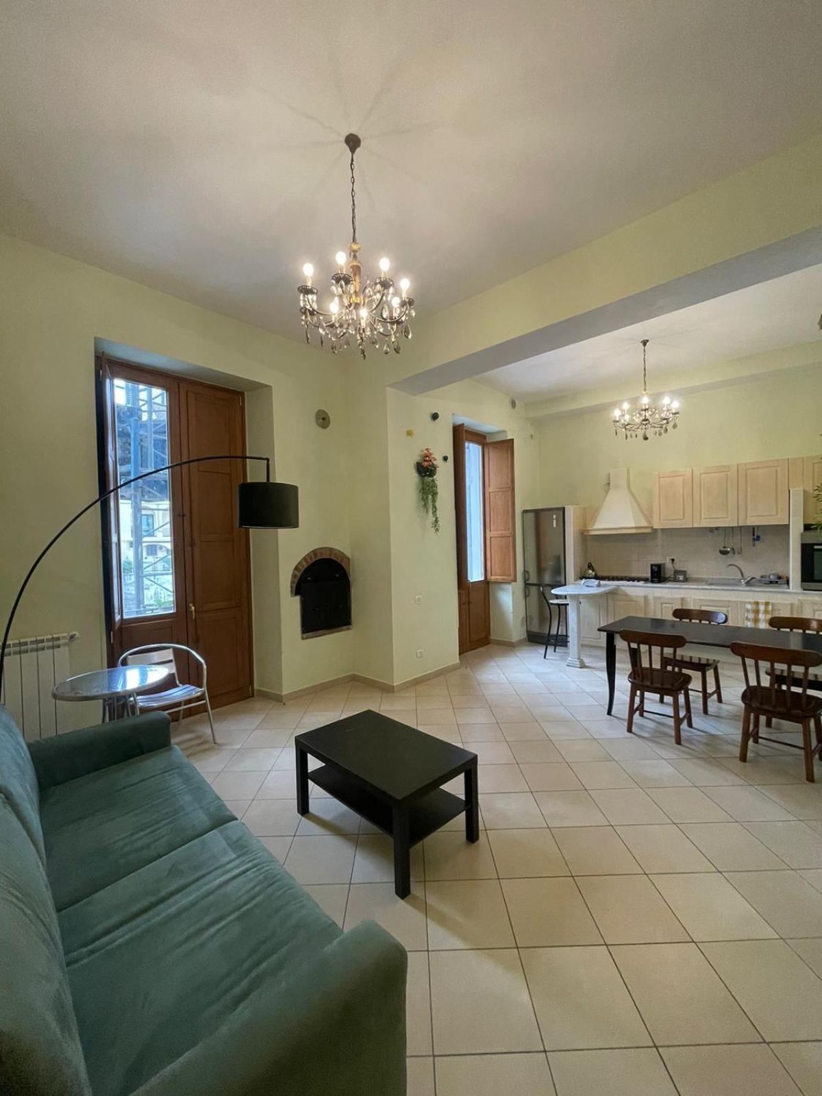 Brother's House * Salerno